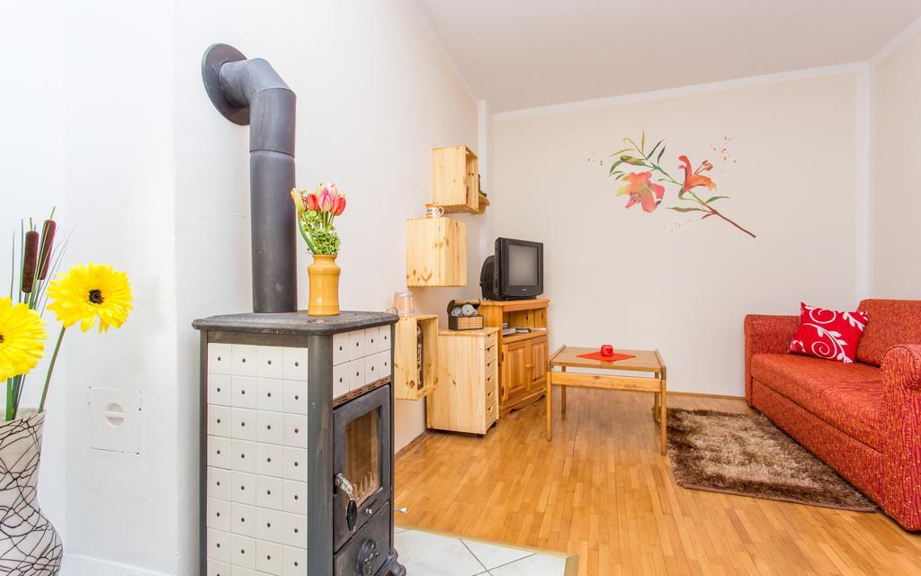 Apartment Ana Polje  Buitenkant foto